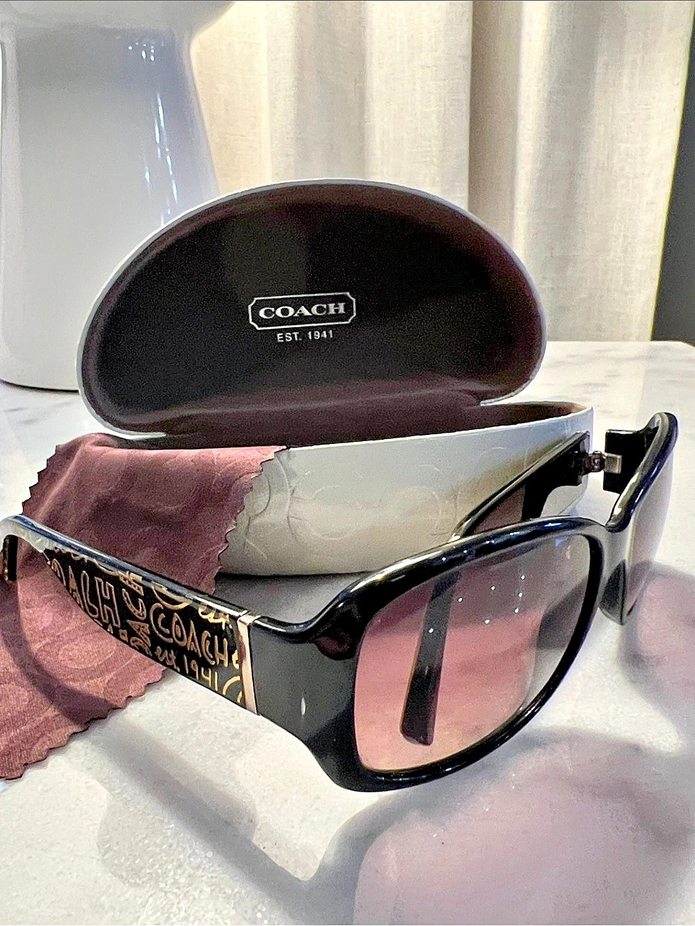 Coach Megan S427 Black & Gold Sunglasses & Case